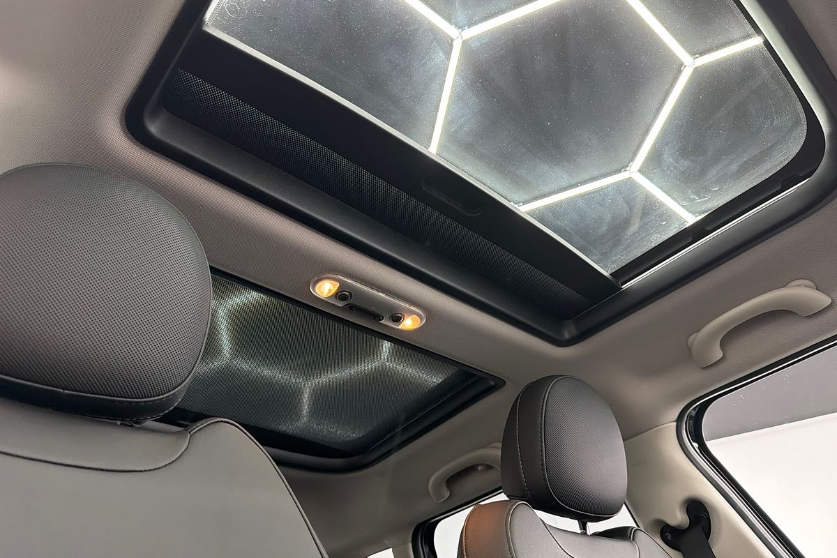 2022 MINI Hatch Cooper Classic F55 LCI-2