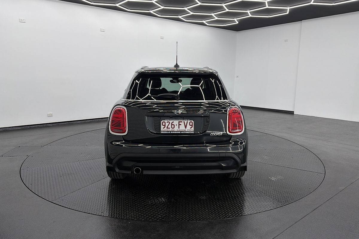 2022 MINI Hatch Cooper Classic F55 LCI-2