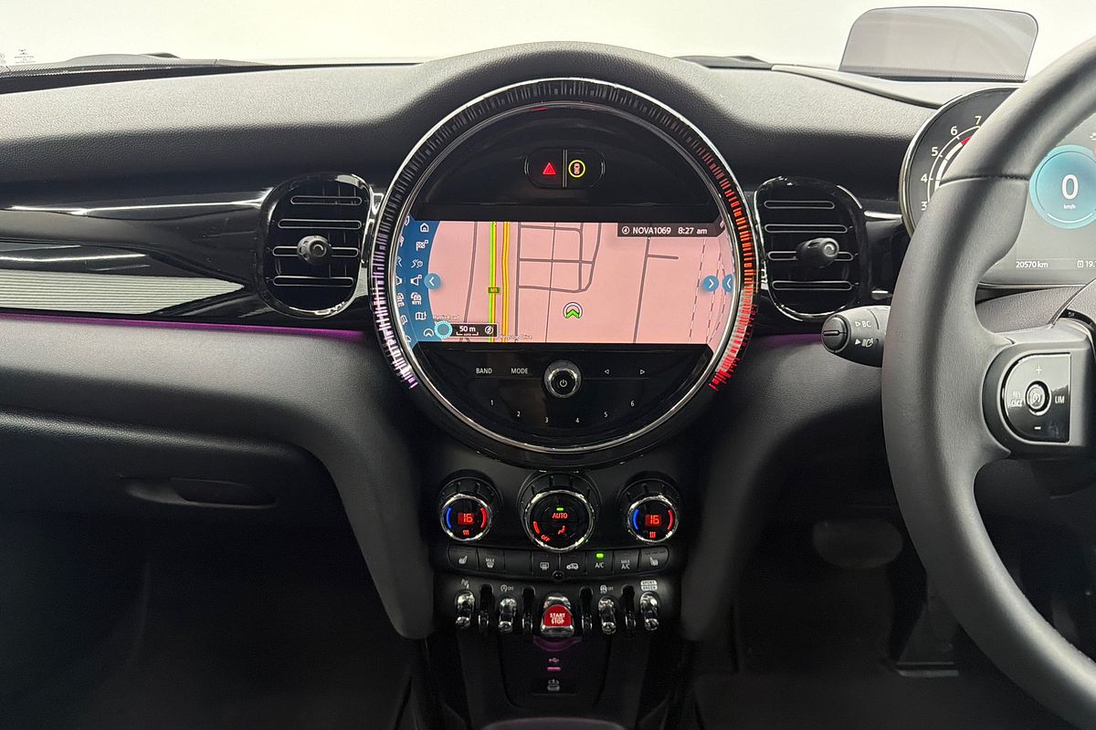 2022 MINI Hatch Cooper Classic F55 LCI-2