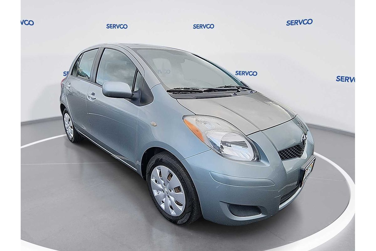 2011 Toyota Yaris