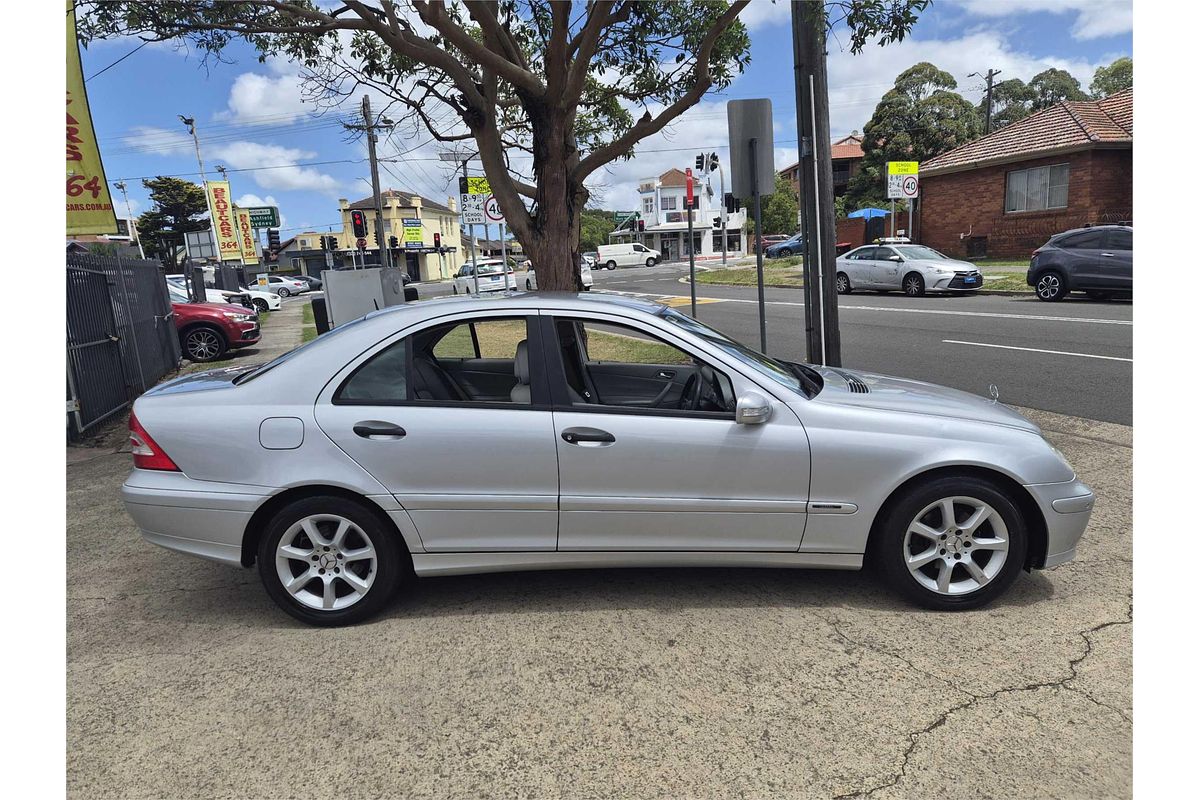 2005 Mercedes-Benz C-Class C180 Kompressor Classic W203