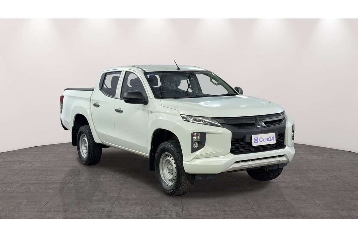2019 Mitsubishi Triton GLX ADAS MR 4X4