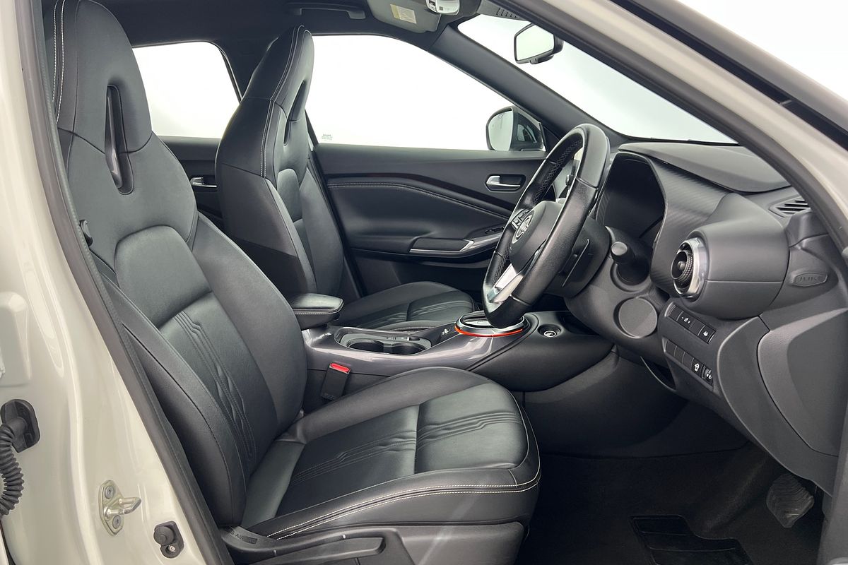 2023 Nissan JUKE ST-L F16