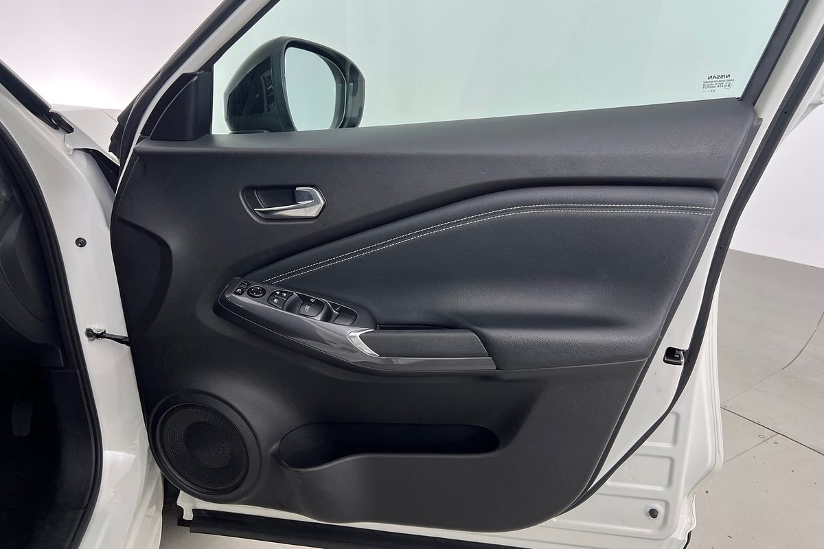 2023 Nissan JUKE ST-L F16