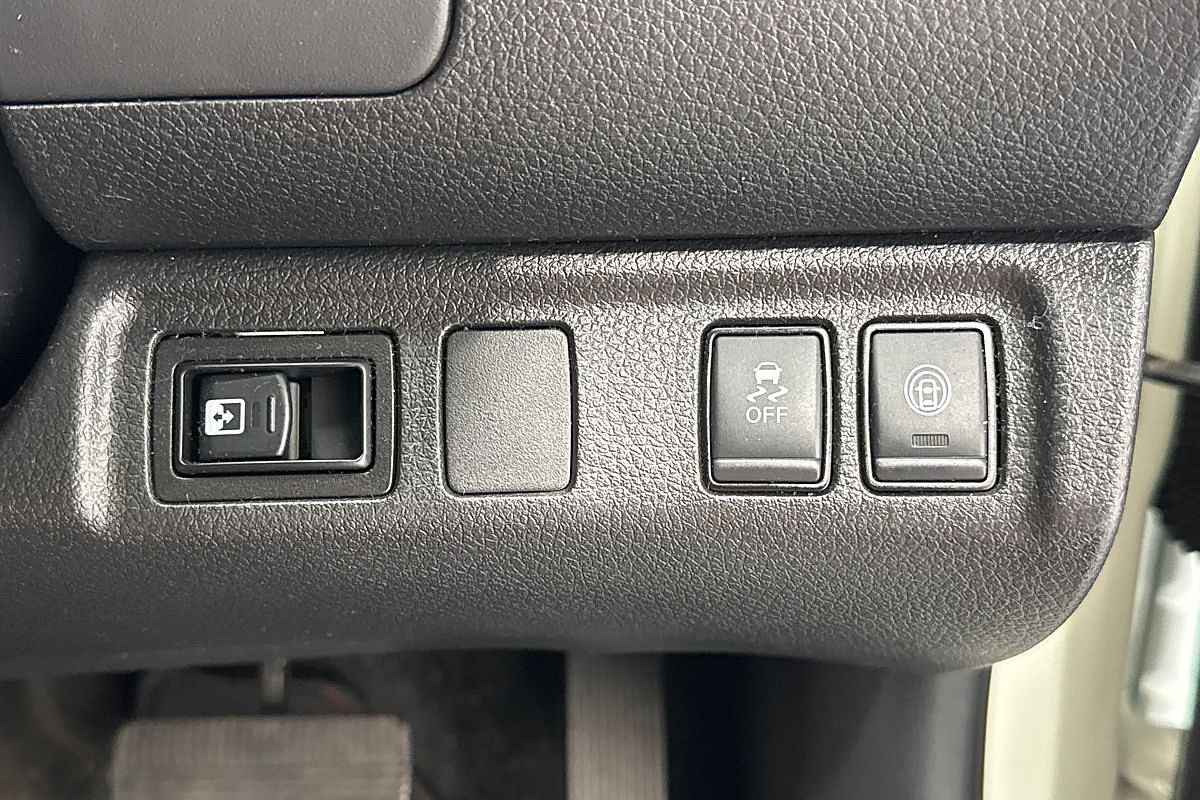 2021 Nissan Navara PRO-4X D23 4X4