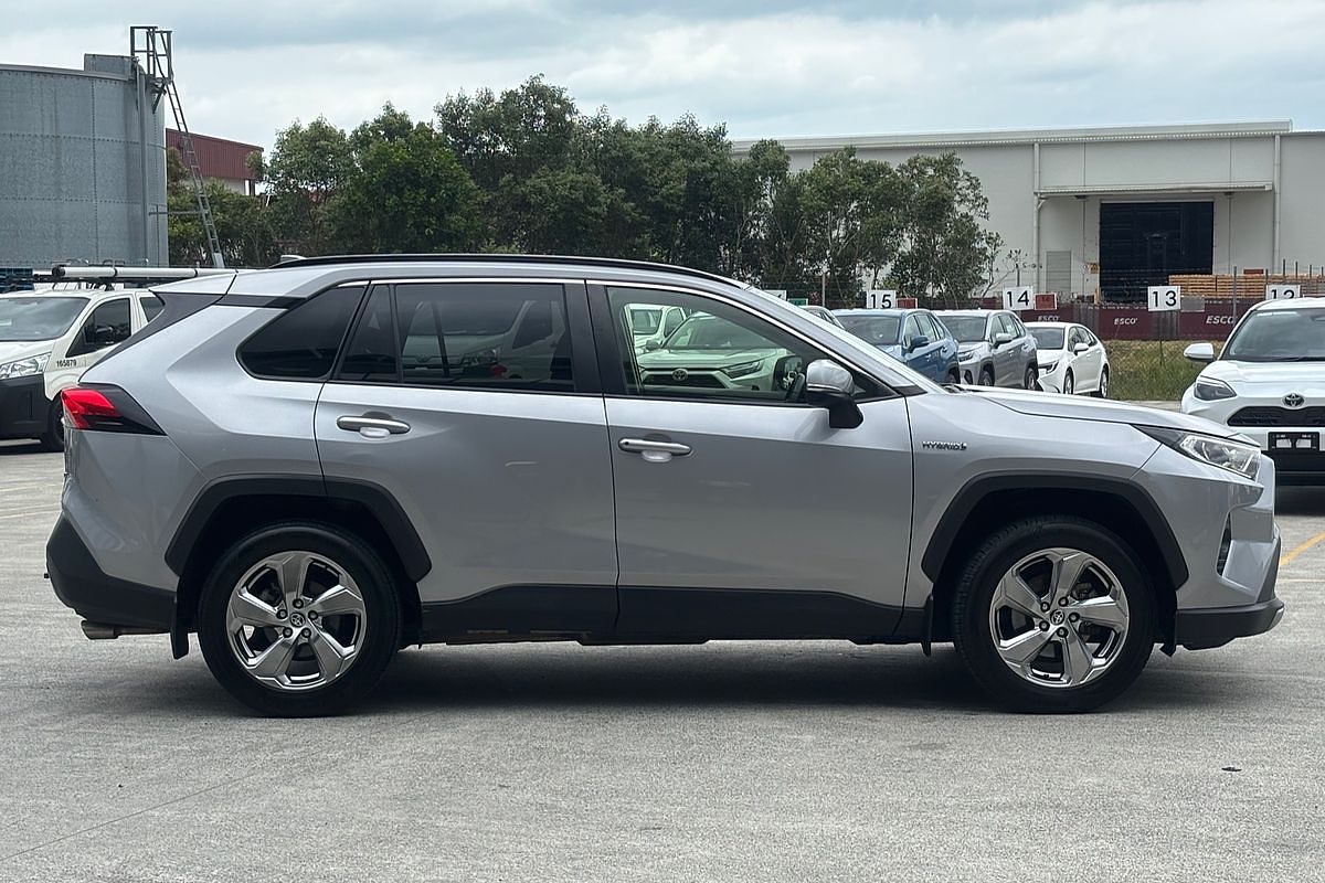 2020 Toyota RAV4 GXL AXAH54R
