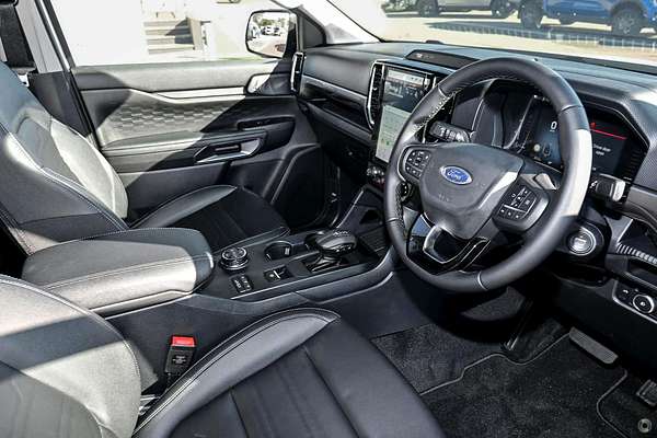 2025 Ford Ranger Sport 4X4 3.0L thumb-4