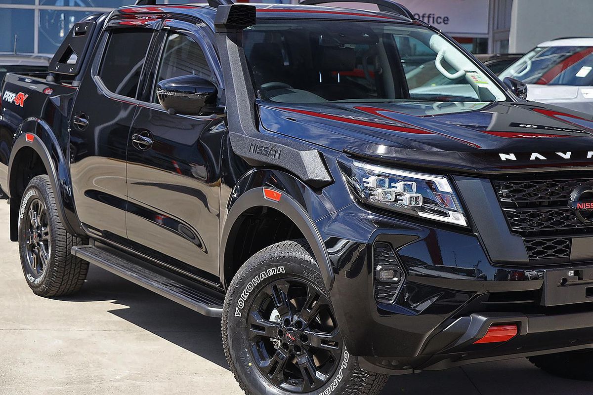 2025 Nissan Navara PRO-4X D23 4X4
