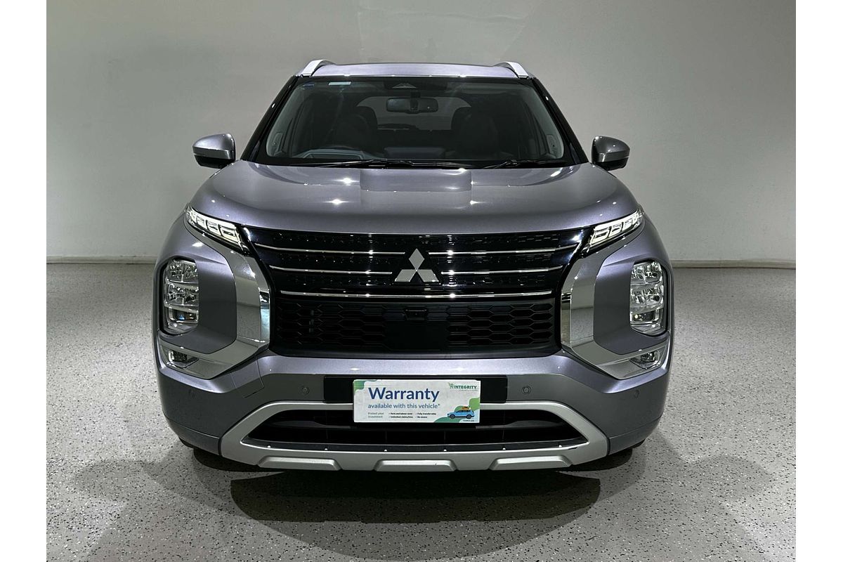 2022 Mitsubishi Outlander Exceed ZM