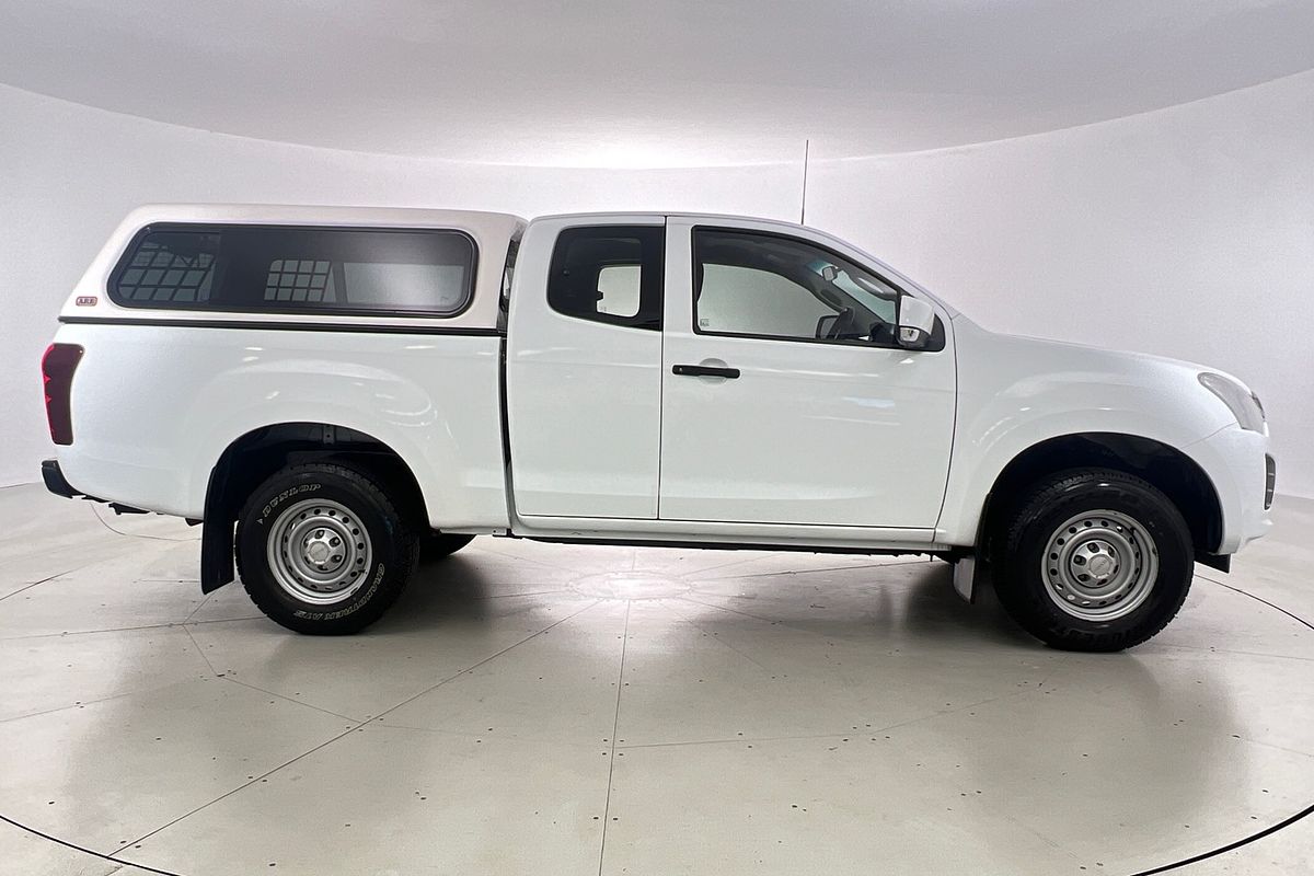 2018 Isuzu D-MAX SX High Ride Rear Wheel Drive