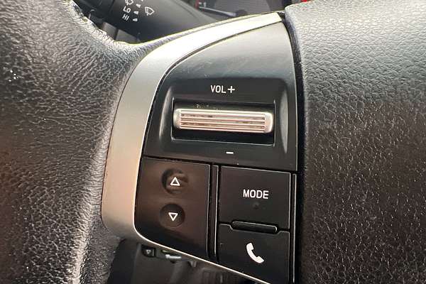 2018 Isuzu D-MAX SX High Ride Rear Wheel Drive thumb-17