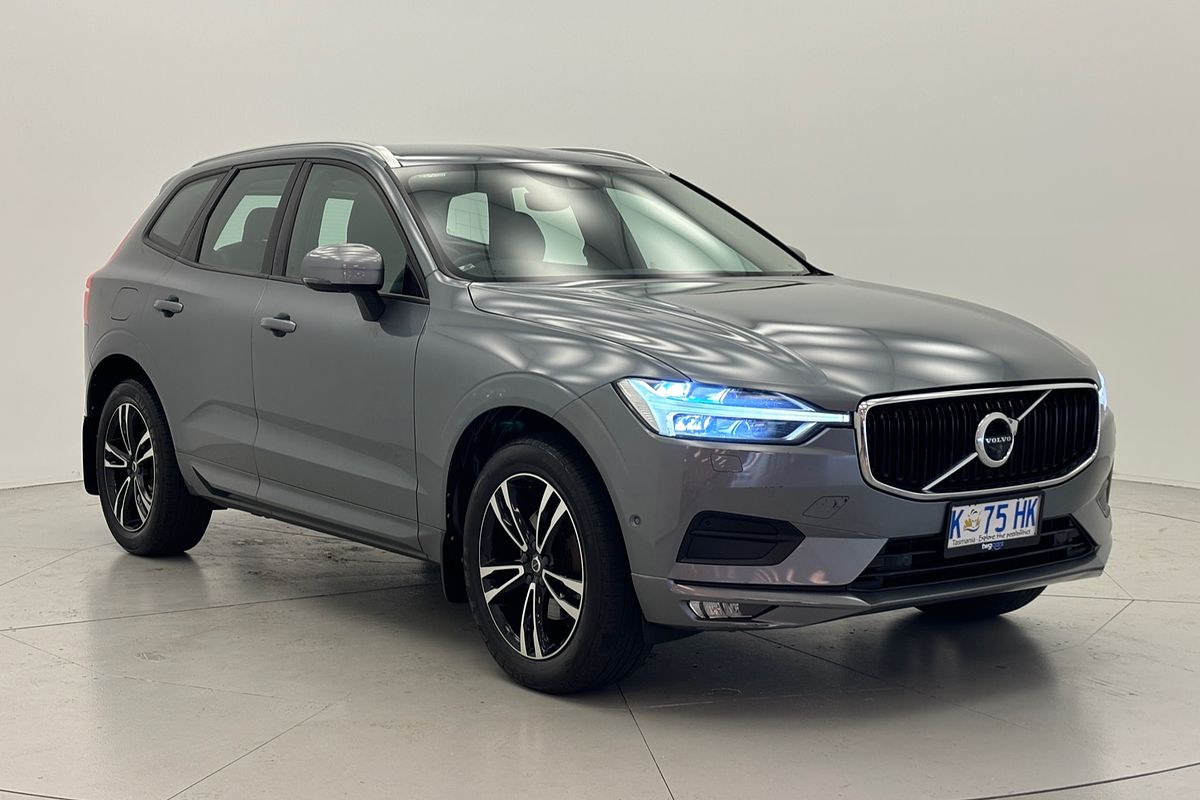 2018 VOLVO XC60 D4 MOMENTUM (AWD) 8 SP AUTOMATIC GEARTRONIC 4D WAGON DT4 DIESEL 2018 VOLVO XC60 D4 MOMENTUM (AWD) 8 SP AUTOMATIC GEARTRONIC 4D WAGON DT4 DIESEL
