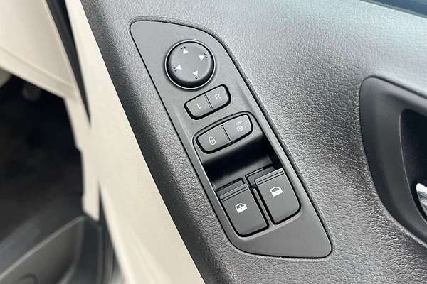 2020 LDV G10 Executive SV7A thumb-13