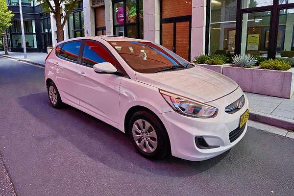 2016 Hyundai Accent SR RB3