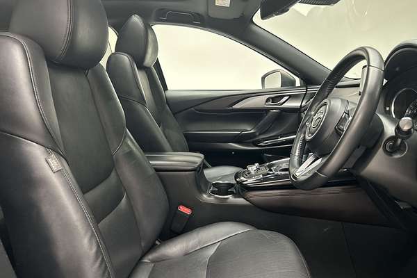 2018 Mazda CX-9 GT TC thumb-12