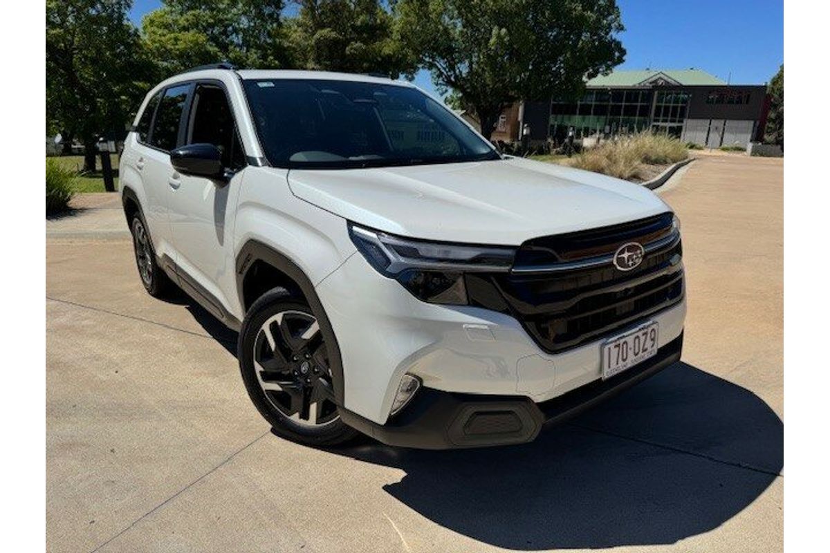 2025 Subaru Forester 2.5I Touring (awd) S6