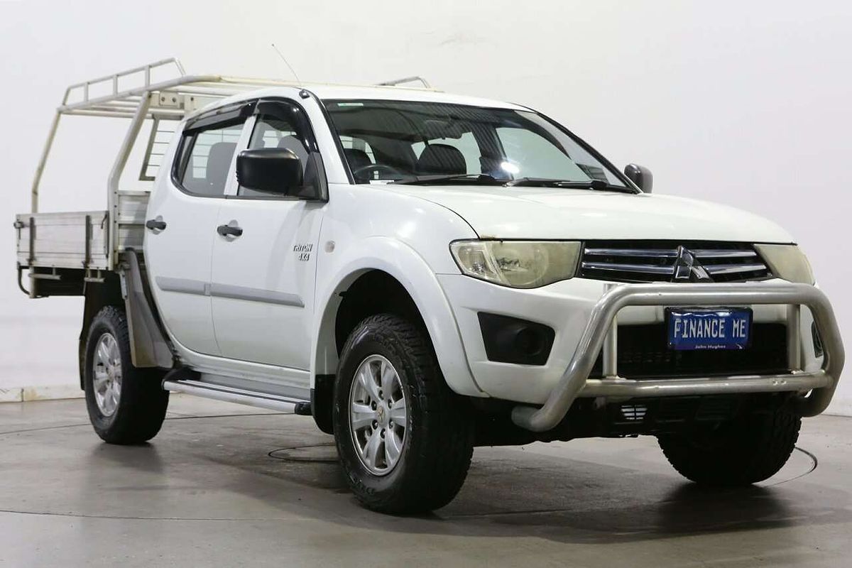 2013 Mitsubishi Triton GLX-R MN 4X4