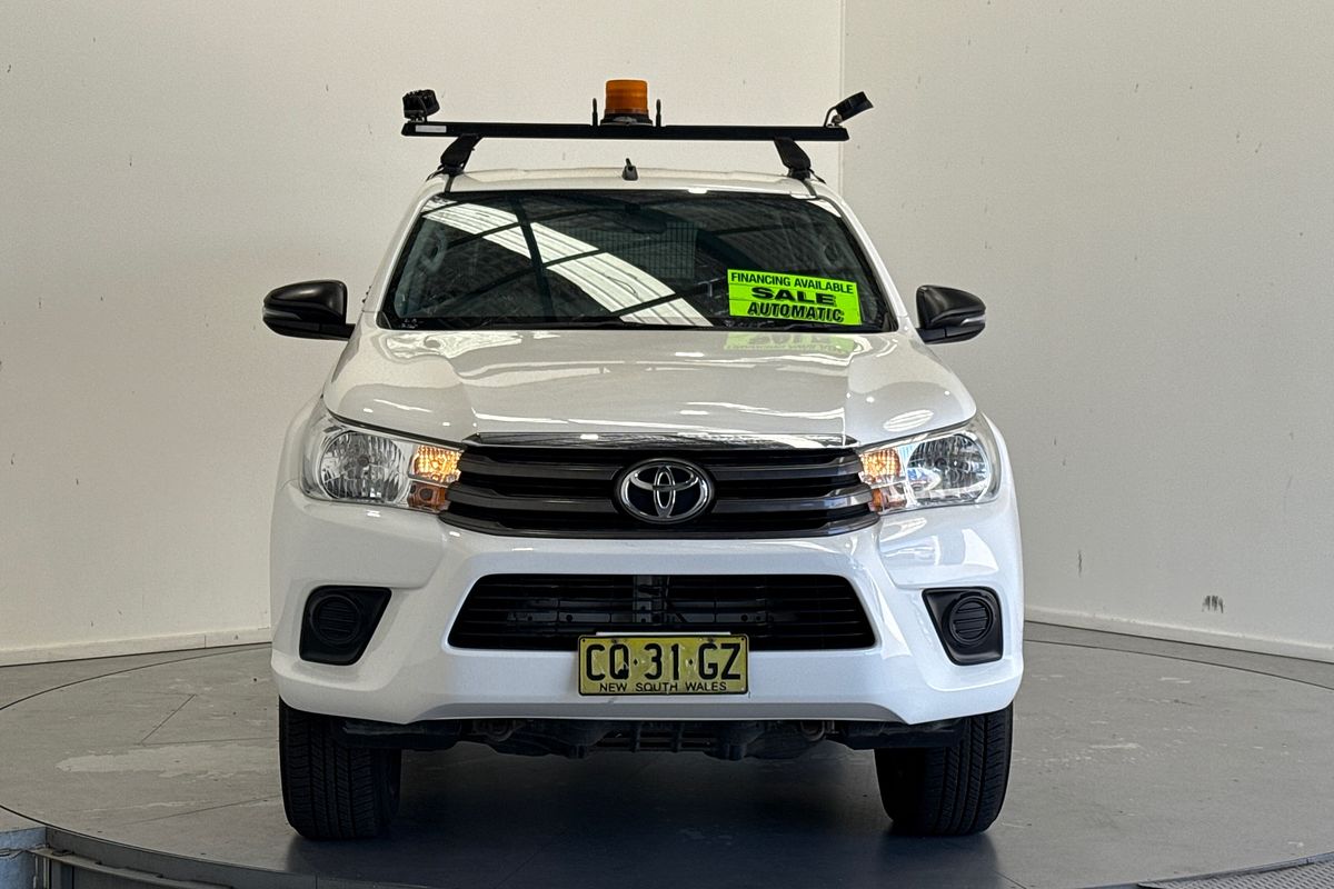 2018 Toyota Hilux SR (4x4) GUN126R MY17 4X4