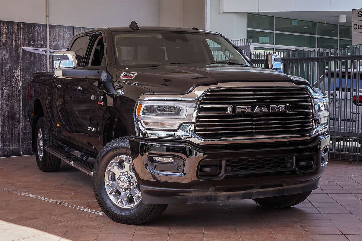 2024 RAM 2500 Laramie Rambox DJ 4X4