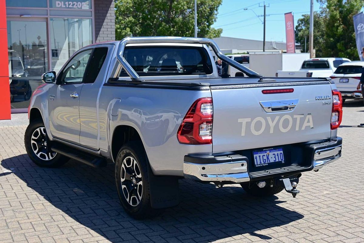2020 Toyota Hilux SR5 GUN126R 4X4