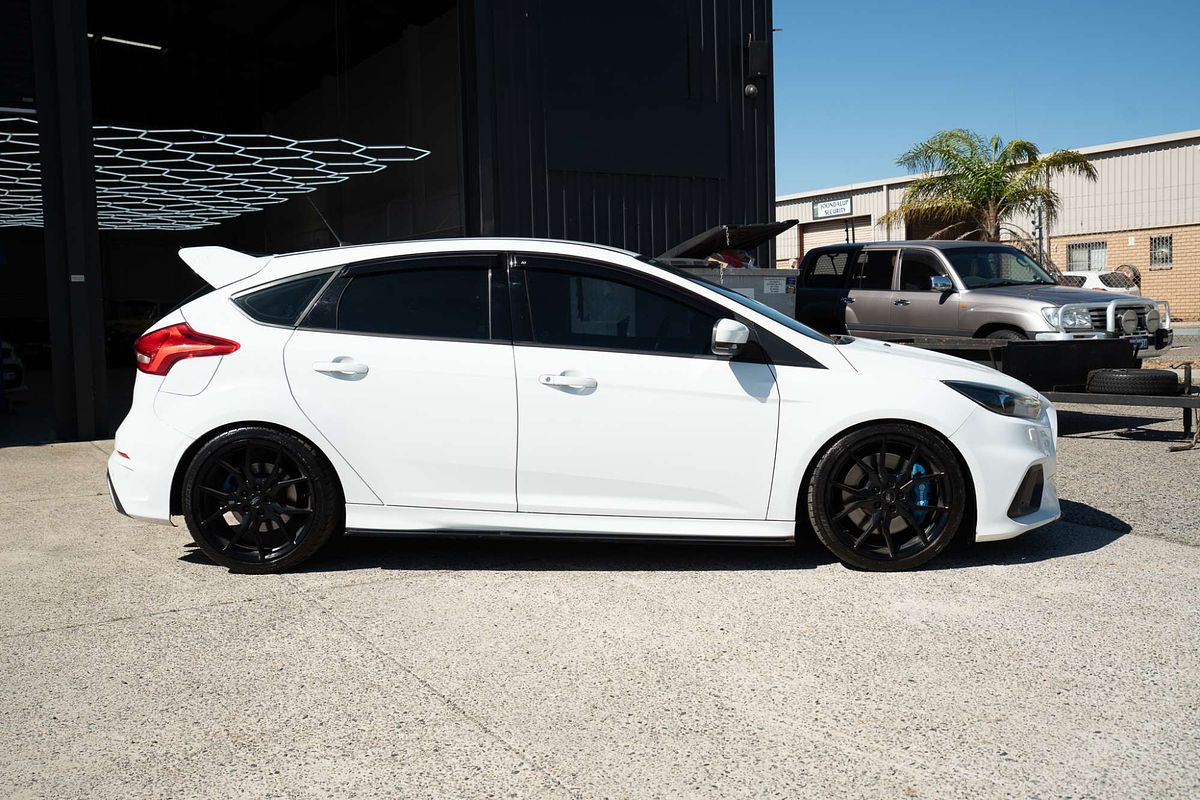 2016 Ford Focus RS LZ