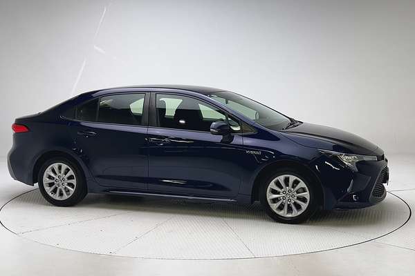 2022 Toyota Corolla Ascent Sport Hybrid ZWE211R thumb-3