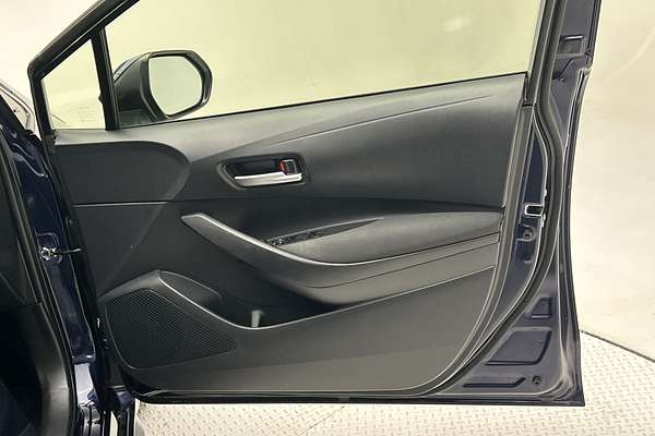 2022 Toyota Corolla Ascent Sport Hybrid ZWE211R thumb-18