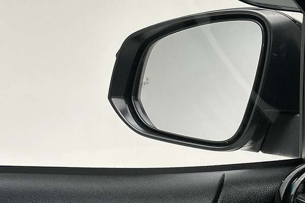 2023 Toyota Hilux GR Sport GUN126R 4X4 thumb-17