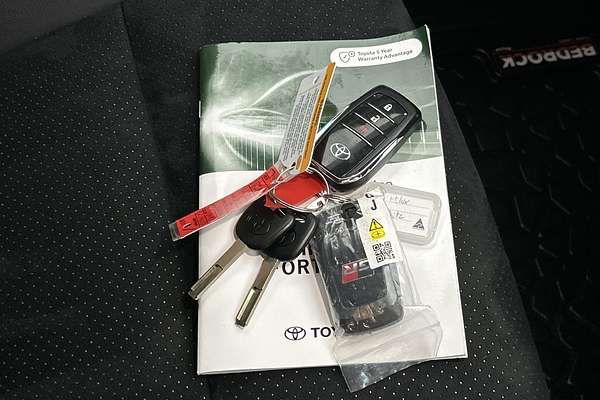 2023 Toyota Hilux GR Sport GUN126R 4X4 thumb-22