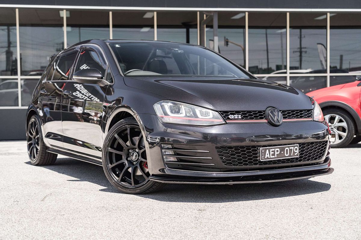 2015 Volkswagen Golf GTI 7