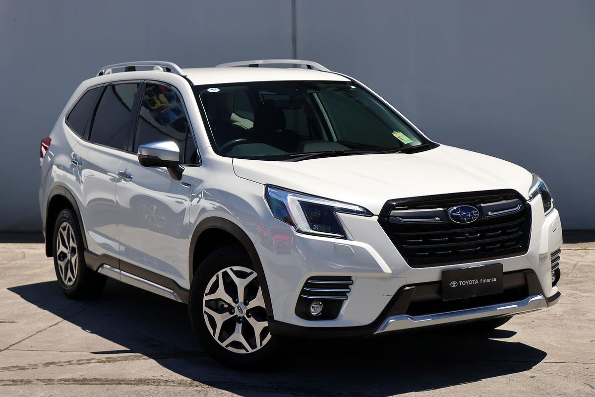 2022 Subaru Forester Hybrid L S5