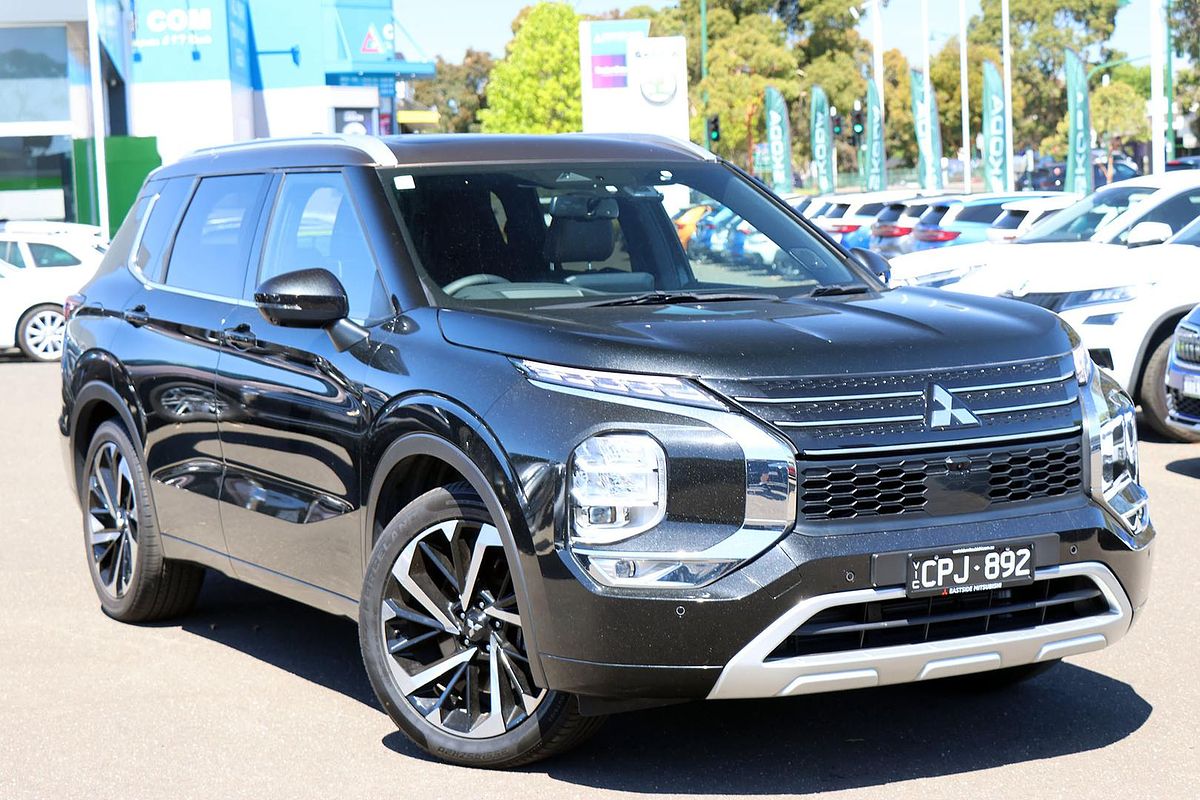 2023 Mitsubishi Outlander Exceed Tourer ZM