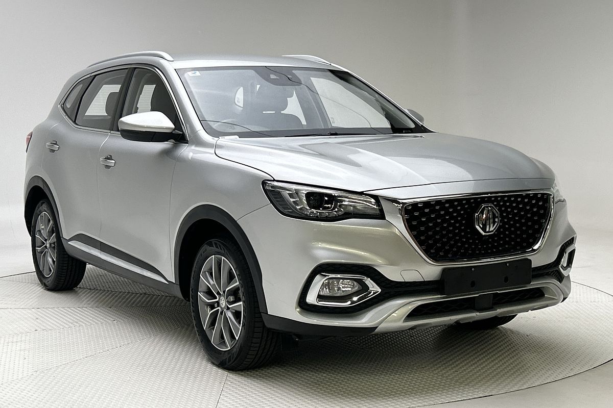 2022 MG HS Vibe SAS23