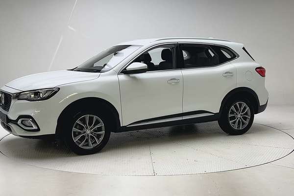 2022 MG HS Vibe SAS23 thumb-3