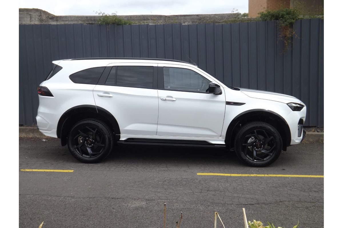 2025 Isuzu MU-X X-TERRAIN