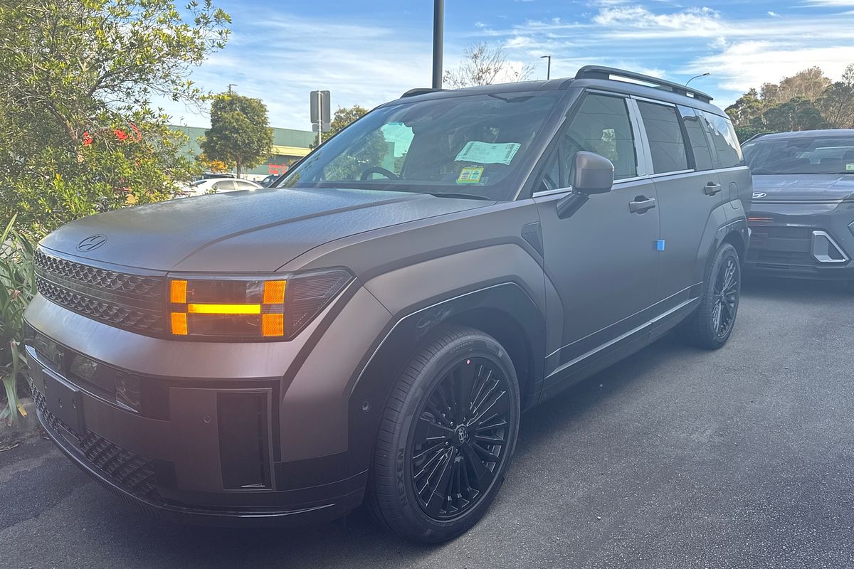 2025 Hyundai Santa Fe Calligraphy MX5.V1