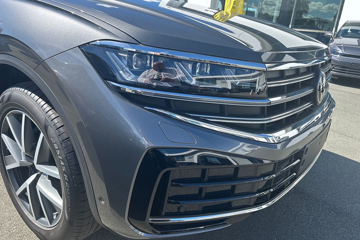 2025 Volkswagen Touareg 210TDI Elegance RC