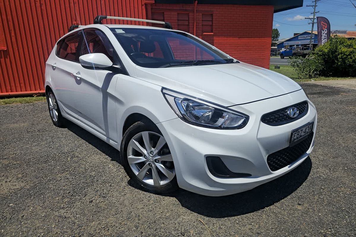 2019 Hyundai Accent Sport RB6