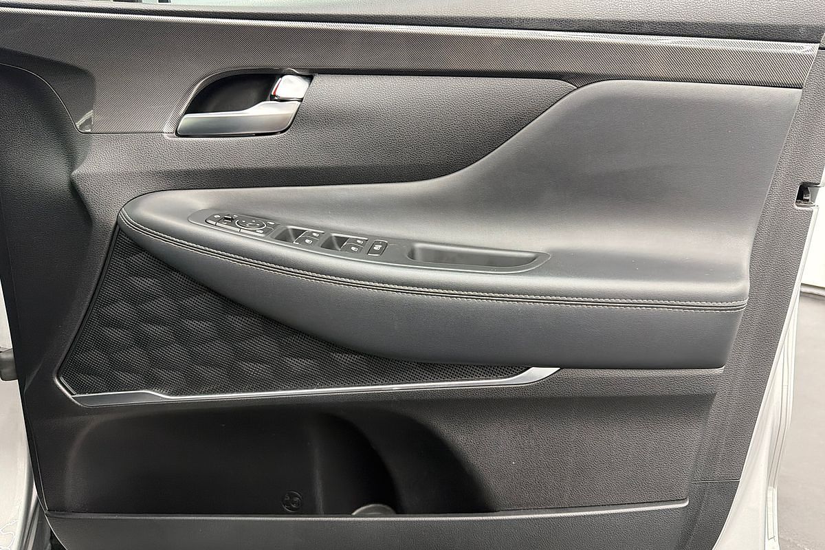 2020 Hyundai Santa Fe Active TM.V3