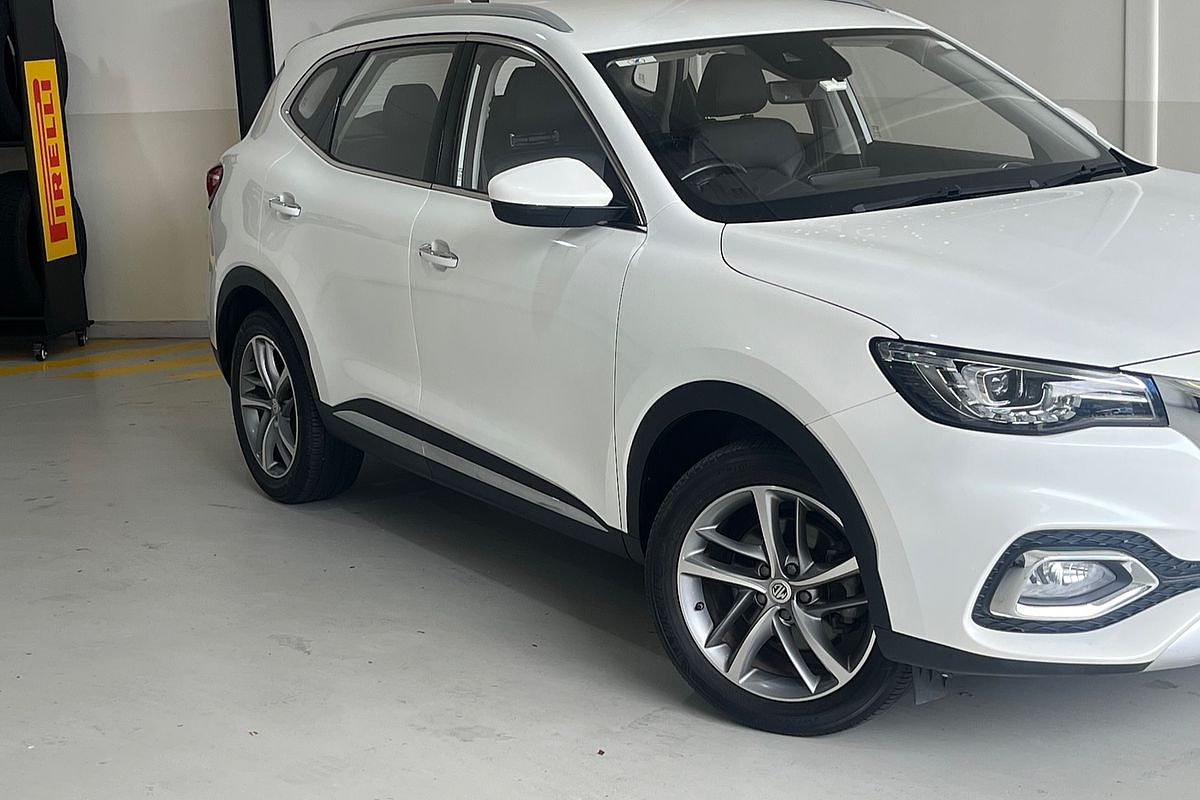 2021 MG HS Excite SAS23