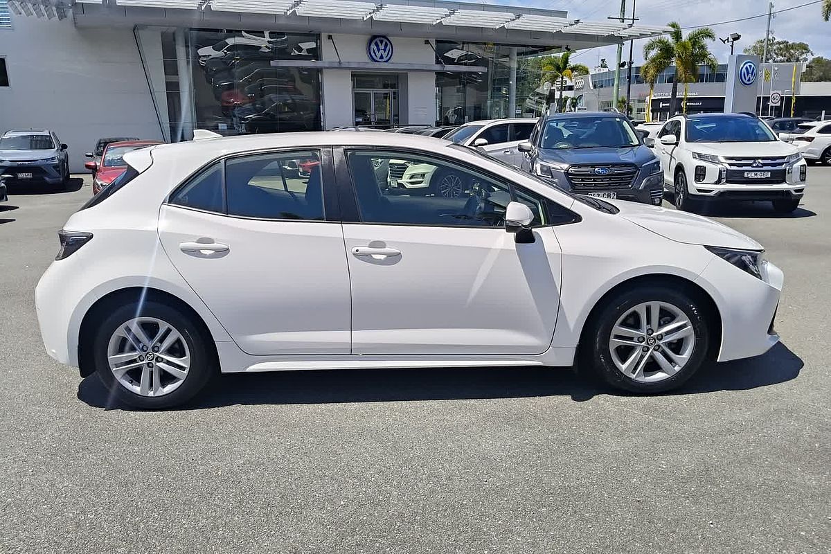 2019 Toyota Corolla Ascent Sport MZEA12R