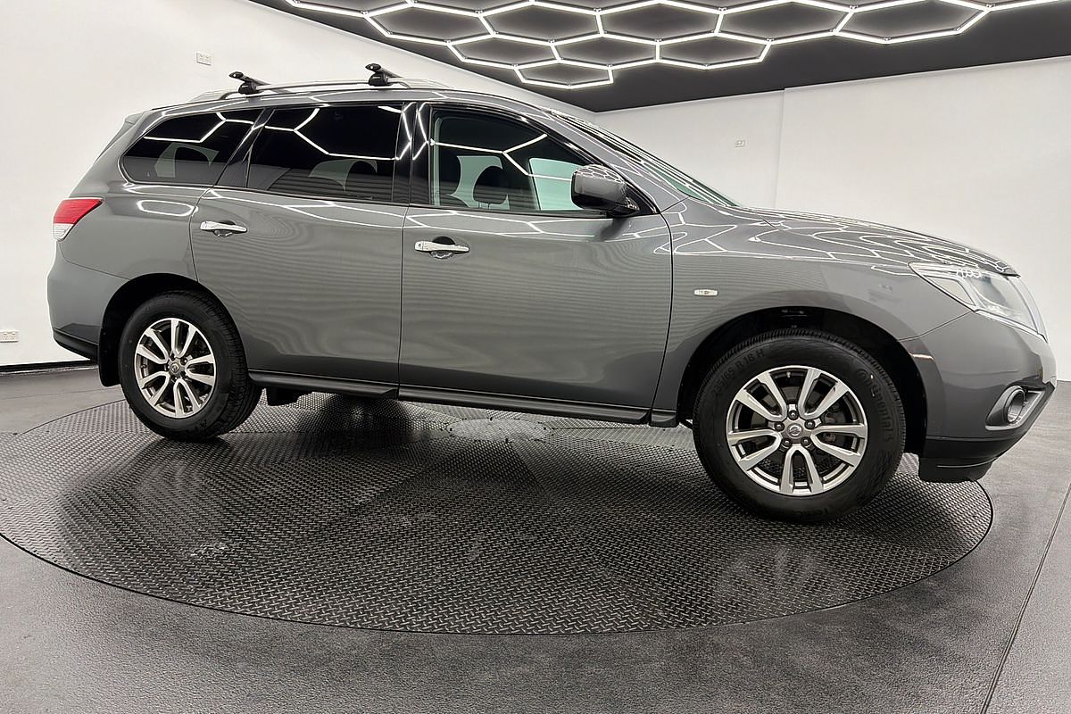 2015 Nissan Pathfinder ST R52