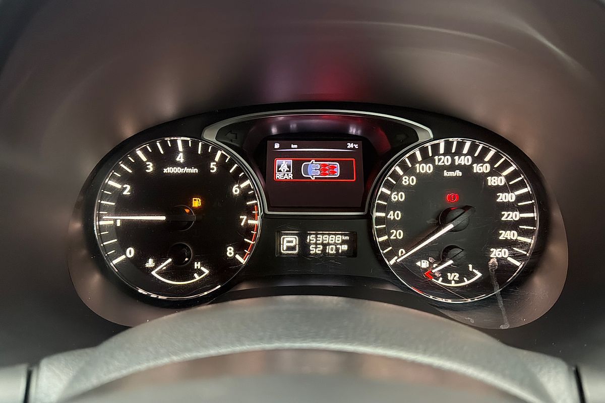 2015 Nissan Pathfinder ST R52