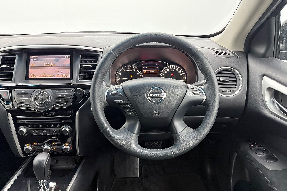 2015 Nissan Pathfinder ST R52