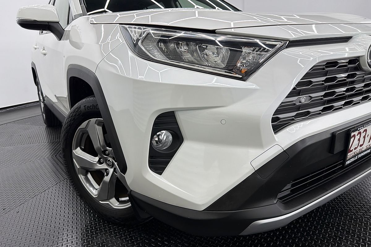 2020 Toyota RAV4 GXL MXAA52R