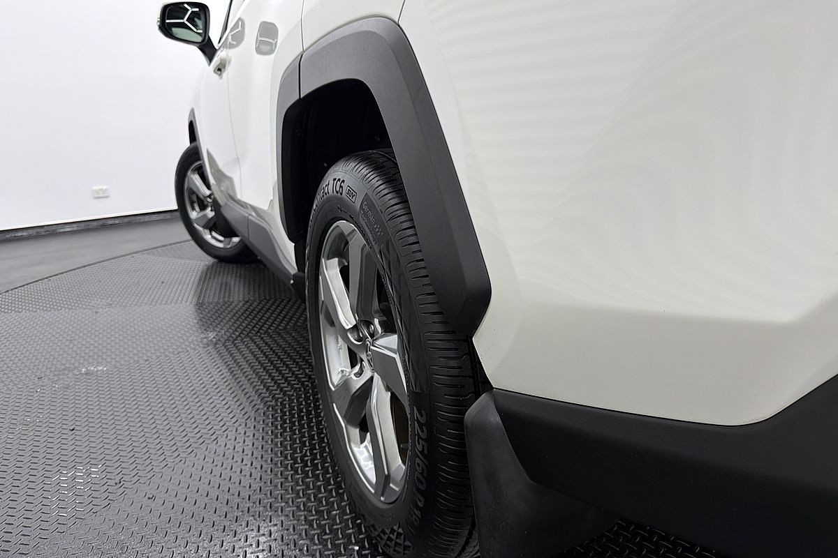 2020 Toyota RAV4 GXL MXAA52R