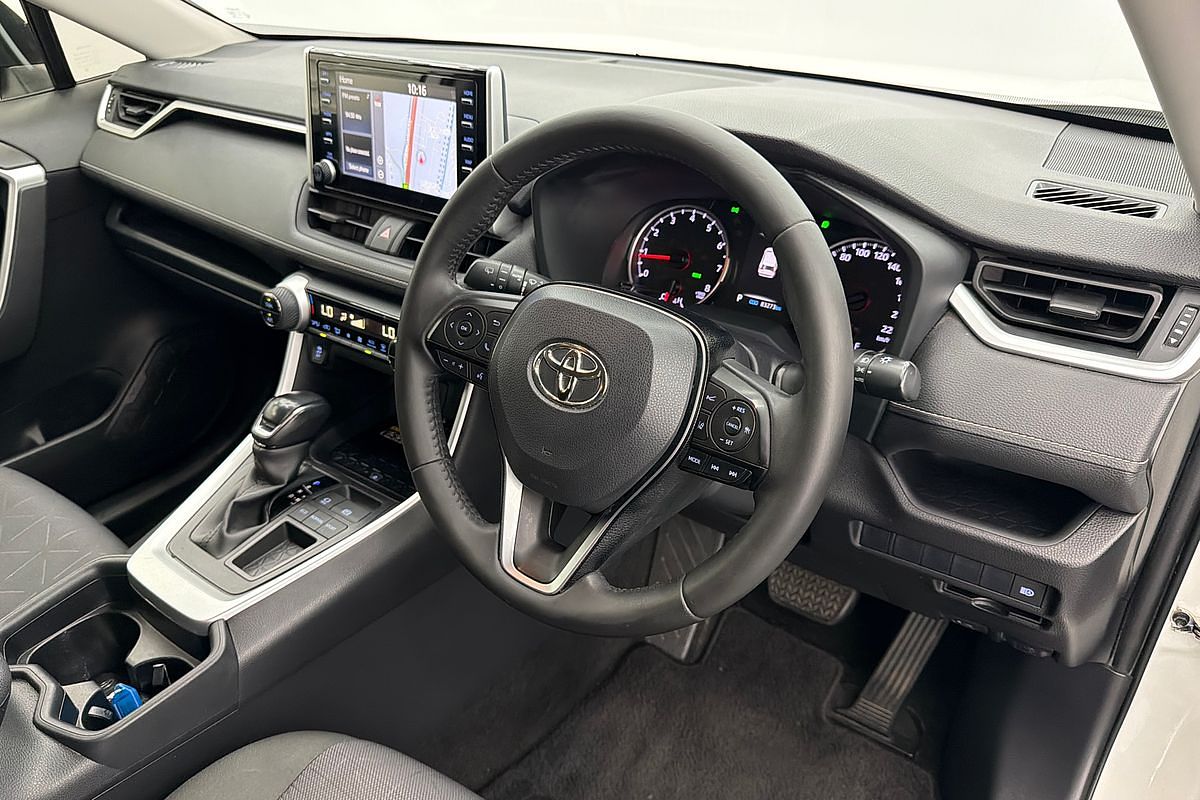 2020 Toyota RAV4 GXL MXAA52R