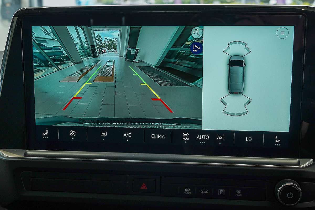 2025 Volkswagen Transporter TDI 125kW NSN LWB Low Roof