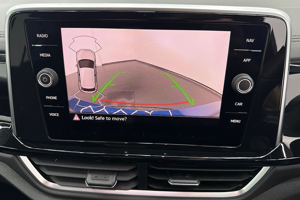 2022 Volkswagen T-Roc 140TSI R-Line D11