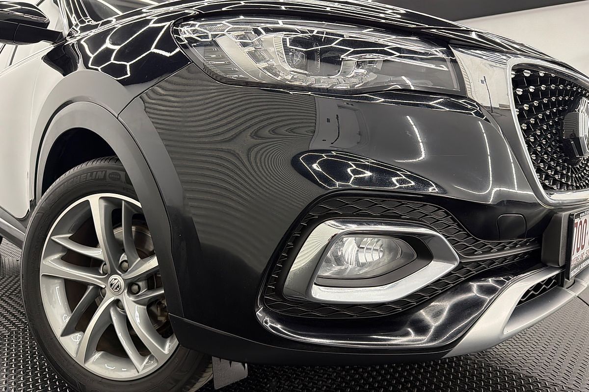 2021 MG HS Essence SAS23